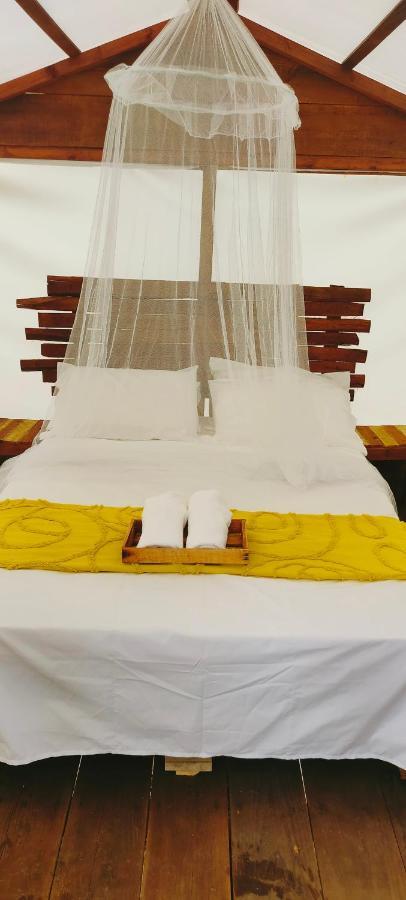 Primitivo Glamping Luxury tent